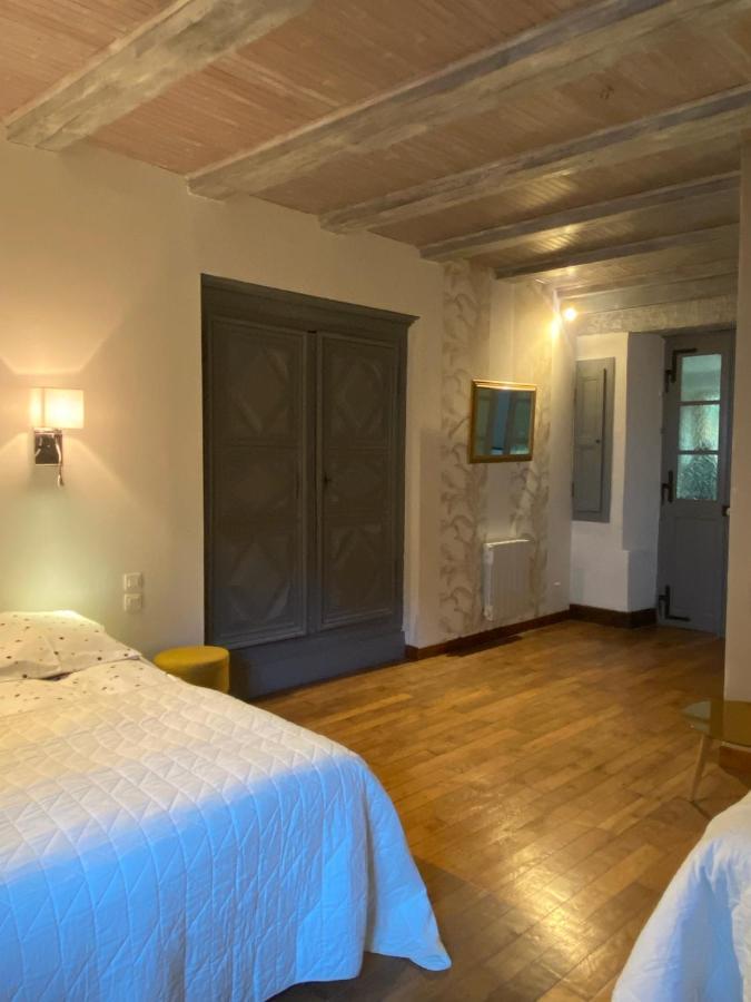 Une Evidence Tendance Et Design Ornans Luaran gambar